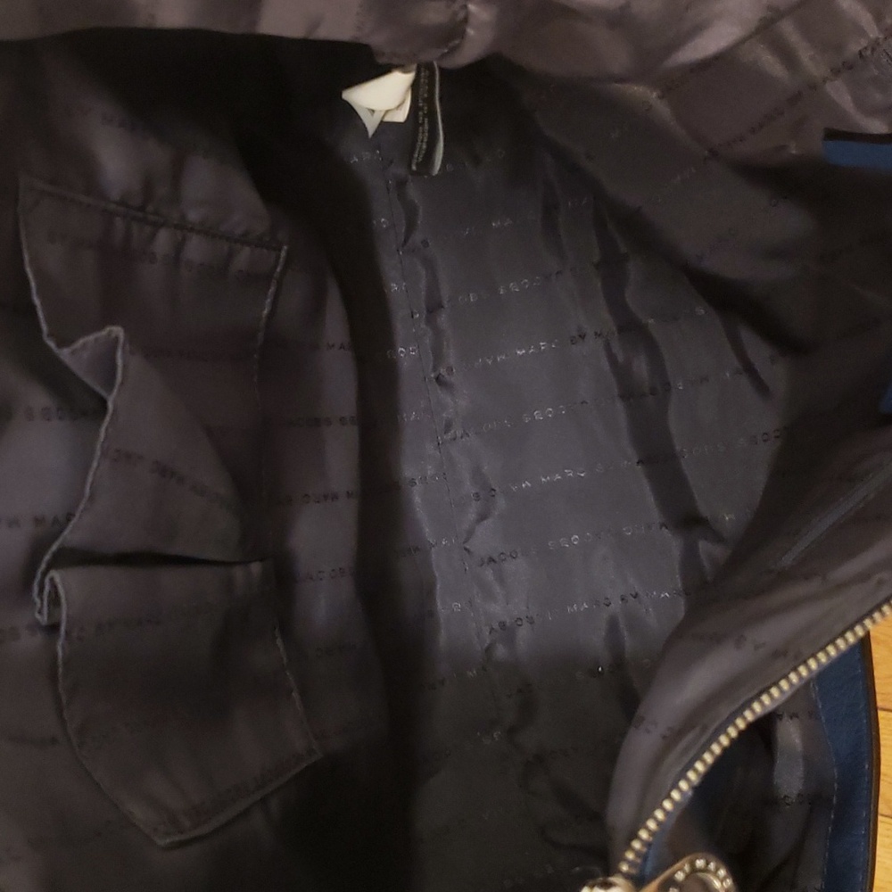 Marc by Marc Jacobs Preppy Leather tote - Picture 9 of 12